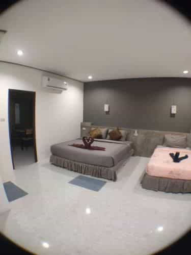Lanta Beautiful beach house Lanta Beautiful beach house