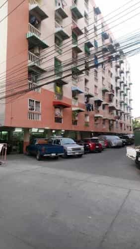 Bangkok Home near Onnut BTS; Ramkhamhaeng Airport Rail Link Bangkok Home near Onnut BTS; Ramkhamhaeng Airport Rail Link