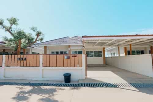 Glass House, Mountain View, Near Airport-City Glass House, Mountain View, Near Airport-City
