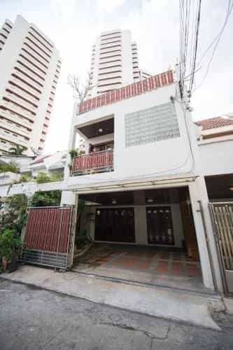 Sukhumvit Soi 39 - Bangkok Sukhumvit Soi 39 - Bangkok