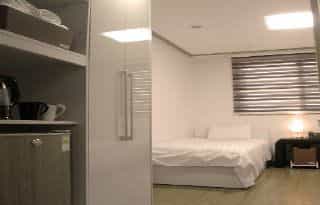 Navi Star Residence