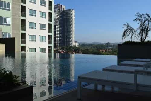Jomtien BeachSide Modern Room
