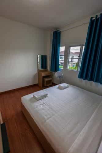 Soothing and Relaxing Jinbei Villa 208