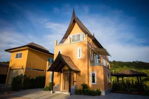 Ultramarine Villa With Infinity Pool Near Beach Ultramarine Villa With Infinity Pool Near Beach