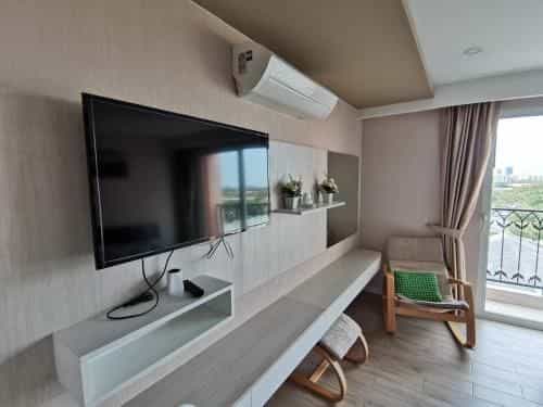 Seven Sea Condo Resort By Bay