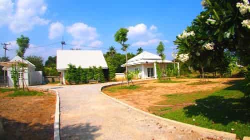 Baan2rai Baan2rai