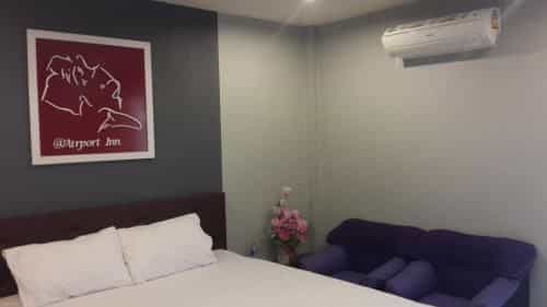 At Airport Inn At Airport Inn