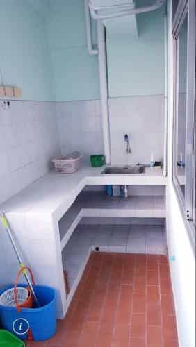 1 Condominium 1 Condominium