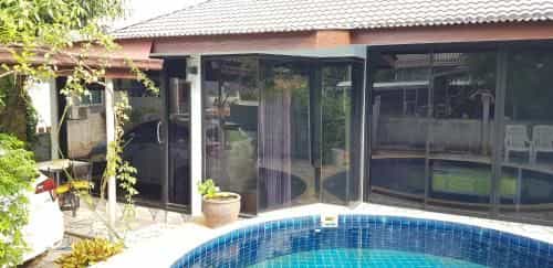 Single Room Homestay Single Room Homestay