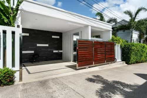 Crystal Pool Villa