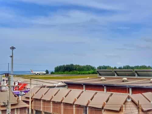 Louis' Runway View Hotel