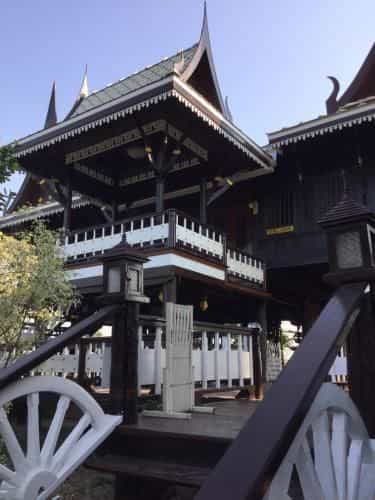 Ruen Senkhao Ruen Senkhao