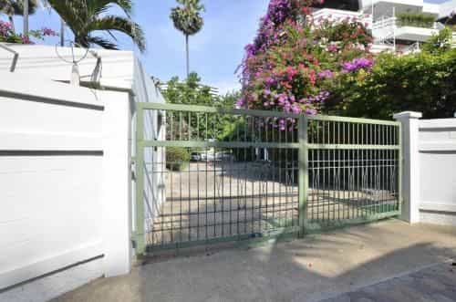 Grand Condo Wasana Pool Villa 300 meter from beach