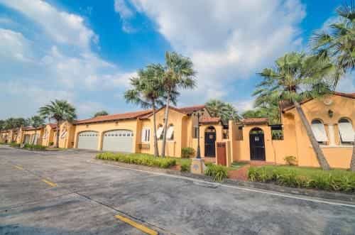 Golf Villas Amata Spring
