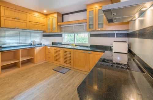 Villa Trojans~4 BR Town Center Pool Villa