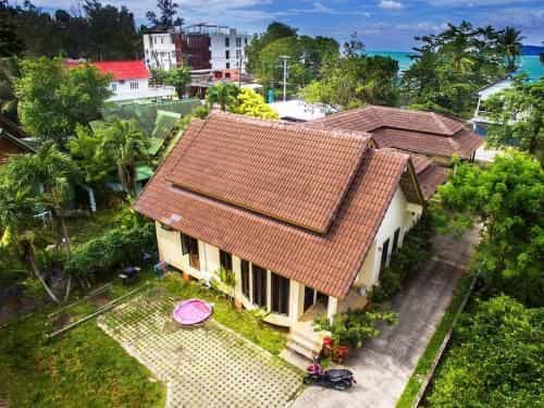 Villa Behind The Phuket Sea