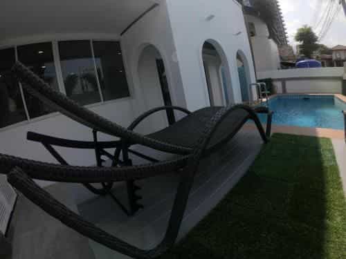 Jomtien Party Villa 4 Bedroom