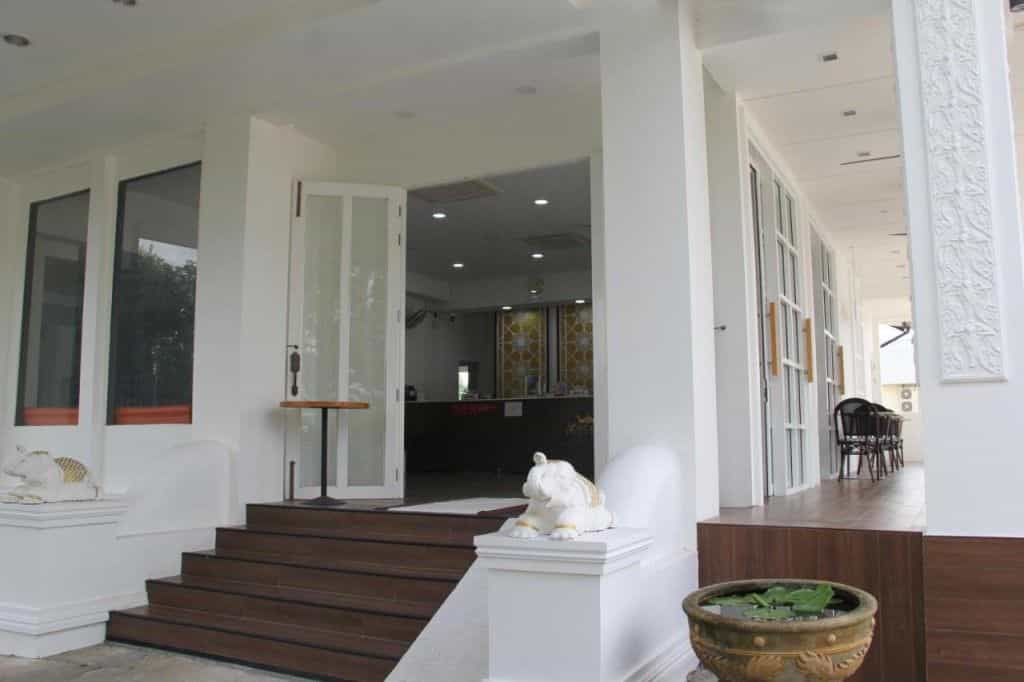 ลักษวรรณ บูทิก