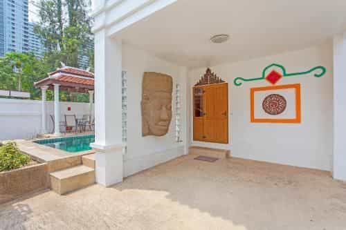 Bali Palms 3BR Private Pool Villa 250m to Beach