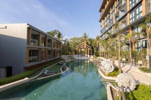 Sea View Panora Surin by Holy Cow E103
