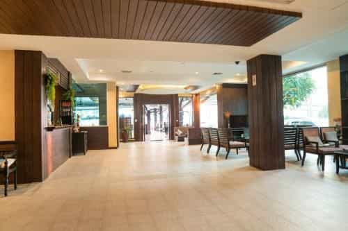 Beachfront Resort & Spa Jomtien, Pattaya