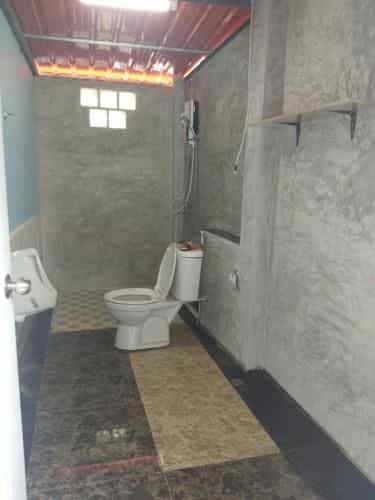 California Maesot House California Maesot House