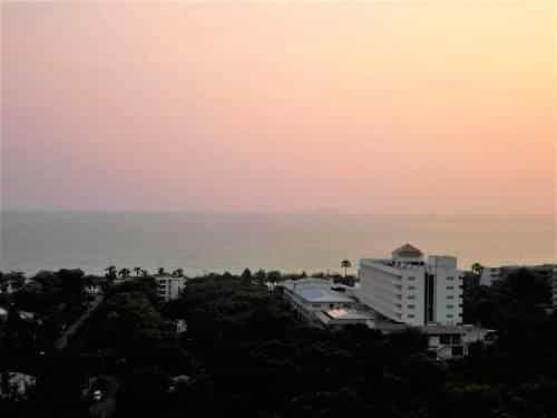15th floor sea view apartment