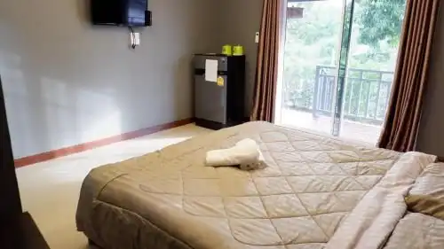 บ้านทองทวี บ้านทองทวี