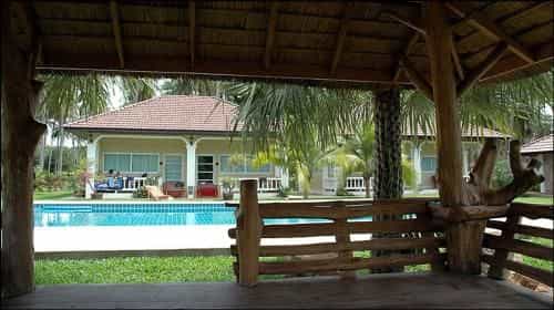 Palm gardens resort