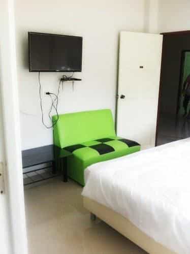 Newsomboon Newsomboon