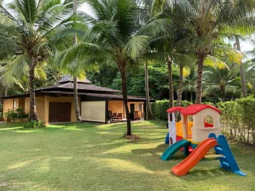 Blue Moon Villa 4 BR Near Beach Blue Moon Villa 4 BR Near Beach