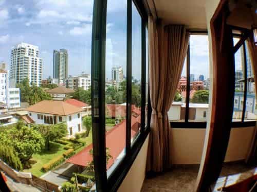 Sky bedroom with a smooth life view Sky bedroom with a smooth life view
