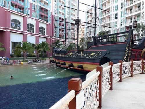Grande Caribbean Condo by Somphong