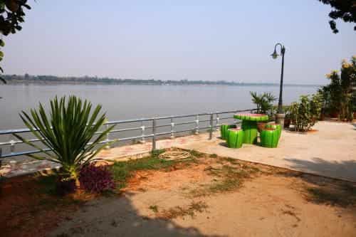 Bann Rimkhong Resort