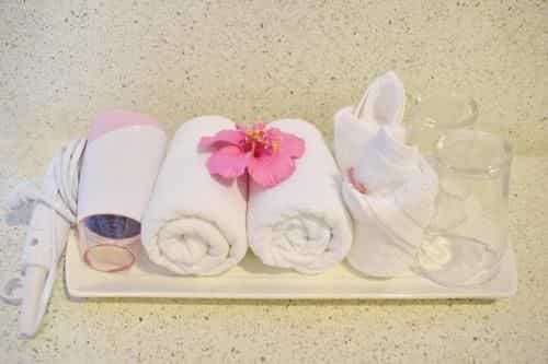 Studio Pool Access Karon Hill - G15