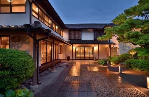 Nakoi Kan