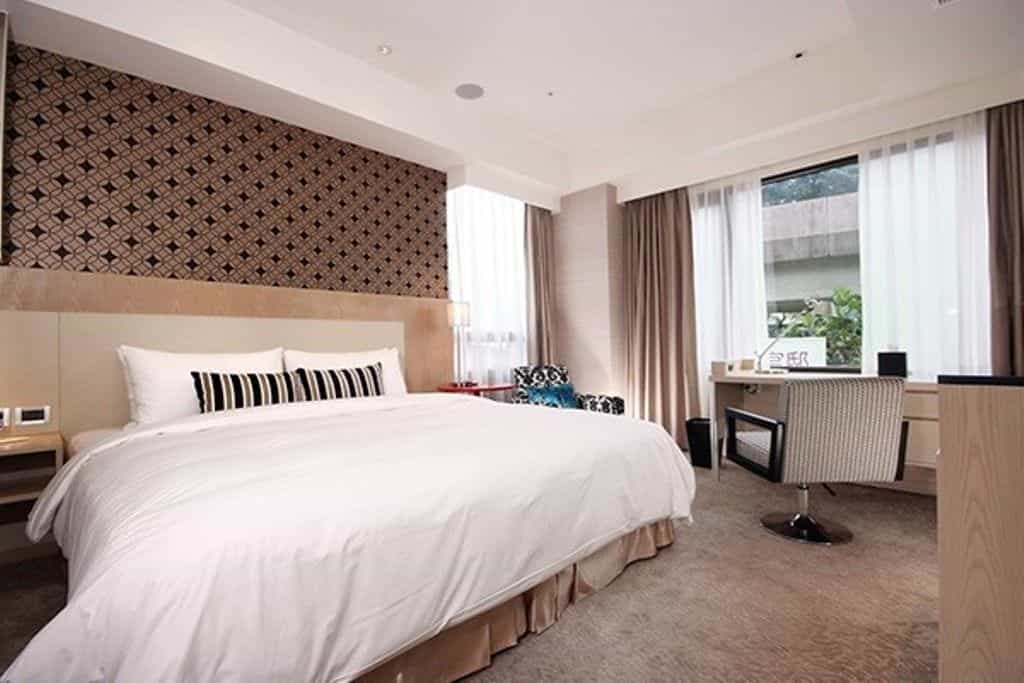 Les Suites Grandee Hotel