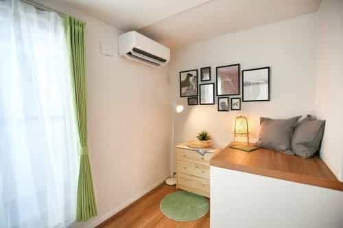 Legal residence & through to business district