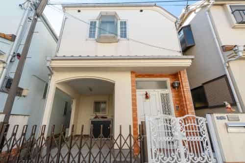 K&K Jujo House