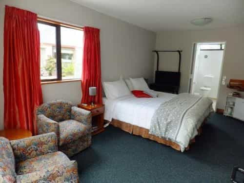 Ropatinis Homestay B&B