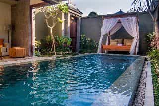 Seminyak Icon - by Karaniya Experience