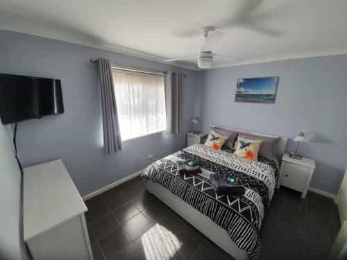 Ocean Beach Chalet 18