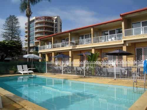 South Pacific Palms Motor Inn
