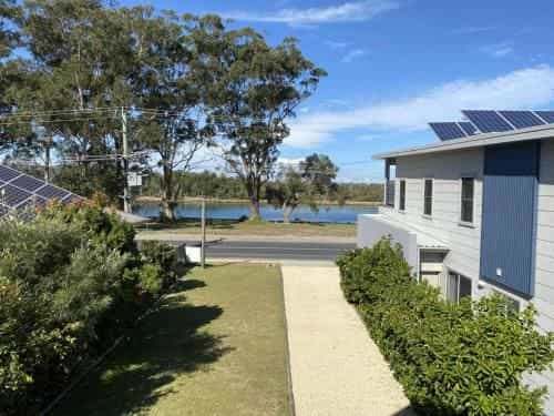 'AFRAME Tarcoola Cottage' 29 The Parade, North Haven