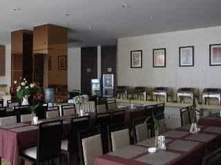 Starway Regan International Hotel