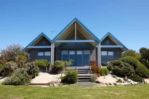 Bear Gully Coastal Cottages