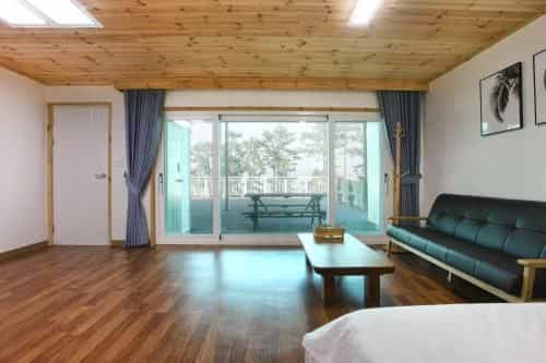 Seasidepine Pension