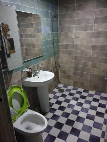 Shila Youth Hostel