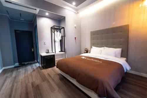 Merrymud Hotel