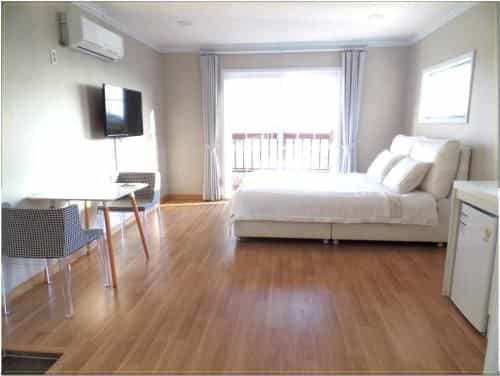Jubilee Chalet